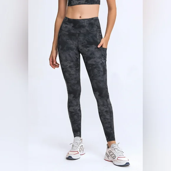 Thigh Pocket Active Leggings Size (4) - Picture 4 of 4